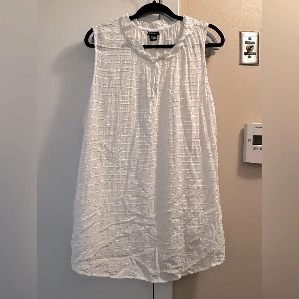 White Torrid sleeveless top